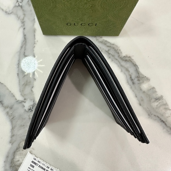 Gucci GG Supreme Web Bifold Wallet - Picture 7 of 9